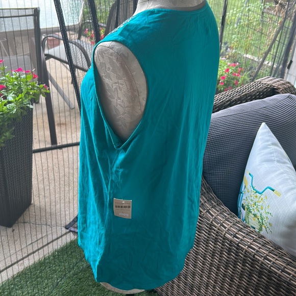 Coldwadter Creek top - Picture 3 of 7